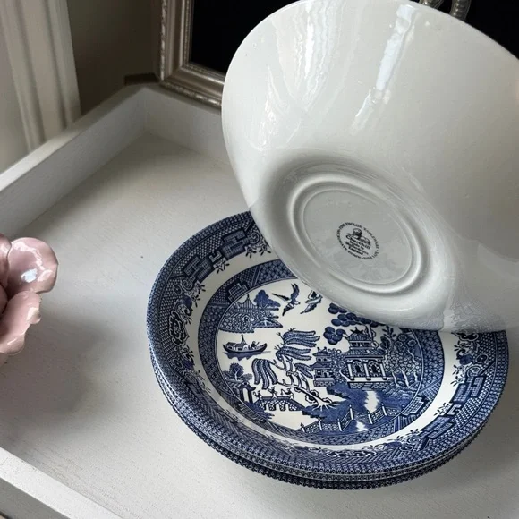 4 CHURCHILL England Blue and White Porcelain Dinner Plate - Picture 6 of 6